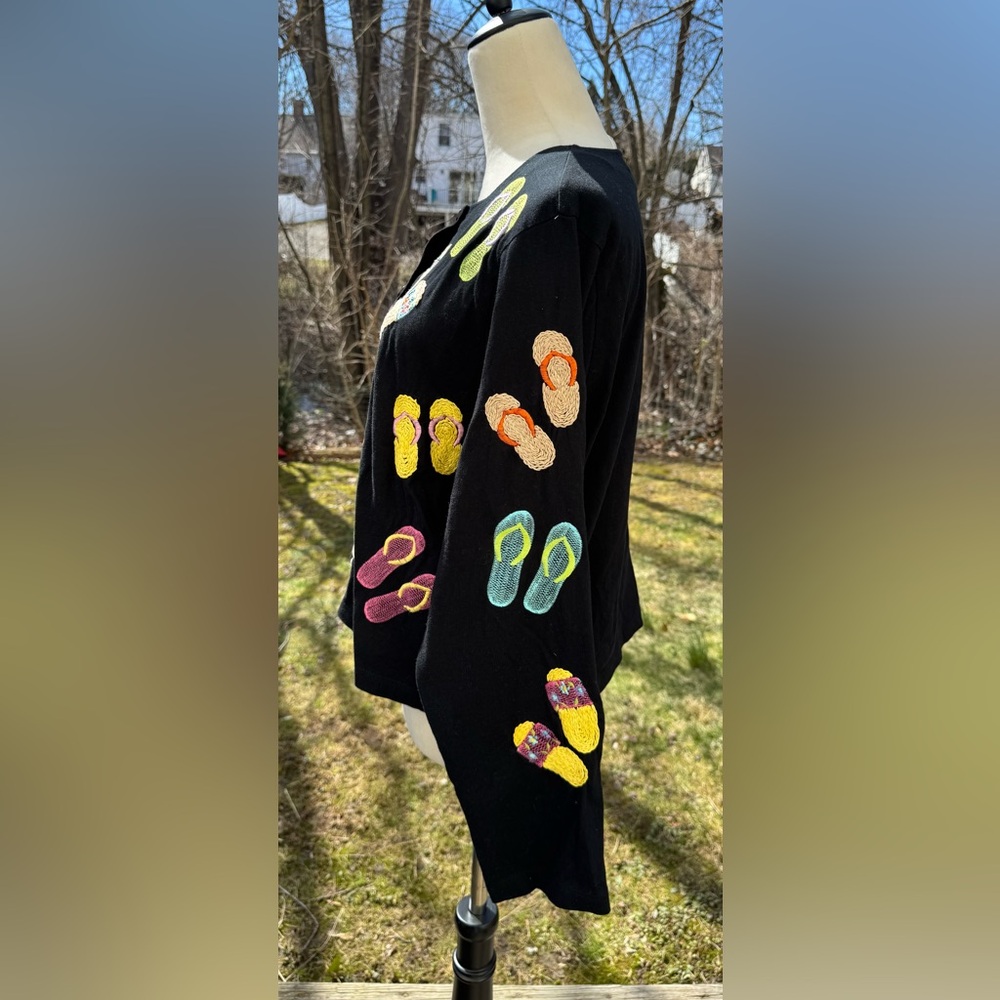 Michael Simon Black Cardigan with Multicolor Flip-Flop Appliqués - Picture 2 of 8